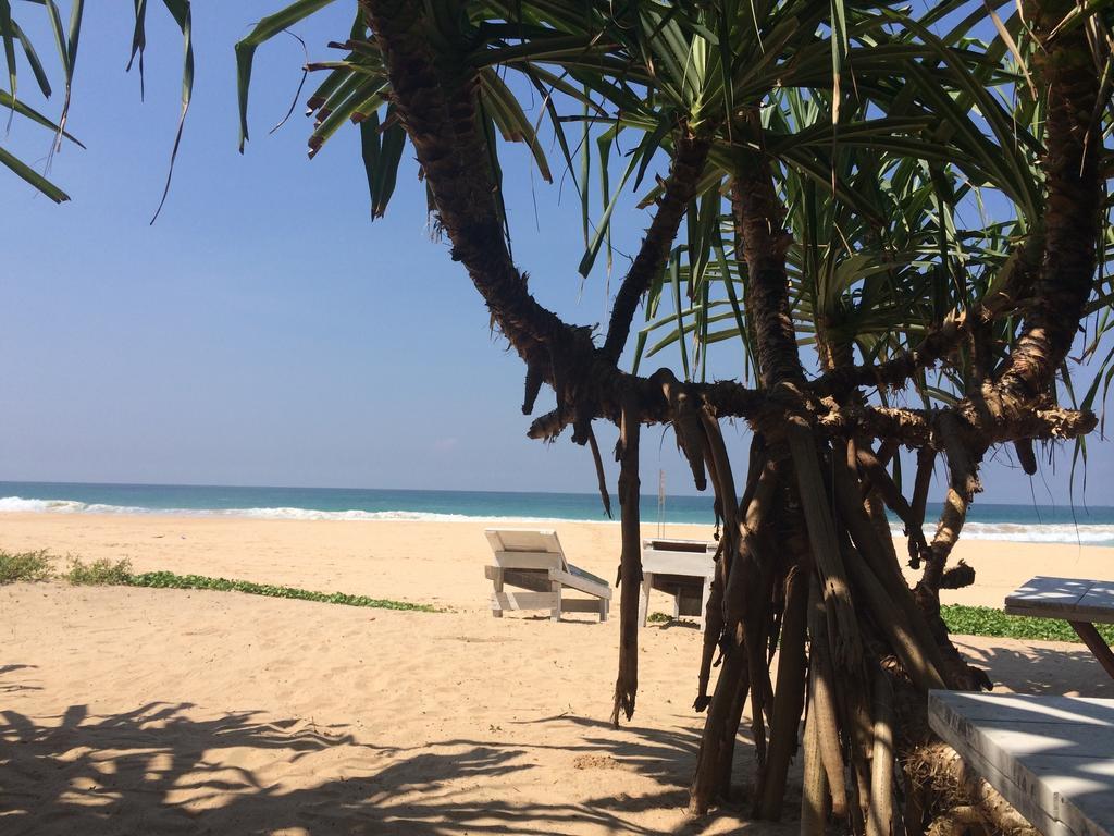 Beach House Habaraduwa Koggala Exterior foto